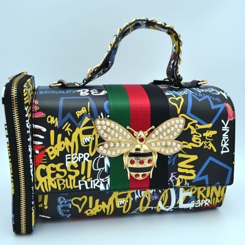 ✨HP✨2-N-1 Grafitti Print Queen Bee Stripe Boxy Satchel